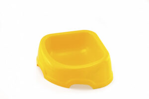 Triangular corner-fit plastic pet bowl